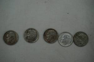 lot 222 image: Silver Dimes 5ct