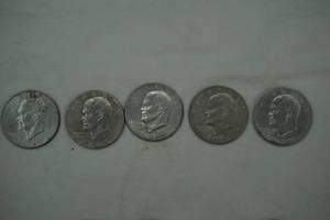 lot 247 image: Eisenhower Dollar Coins 5ct