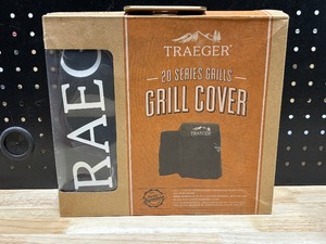 lot 7 image: Traeger 20 Series Grill Cover