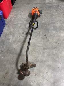 lot 31 image: Remington Weed Trimmers