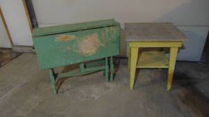 lot 72 image: Green Drop Leaf Table and Small Metal Homemade Top Table