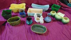 lot 35 image: 12 Pieces of Misc Pottery