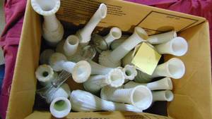 lot 43 image: Box of Milk Glass Vases
