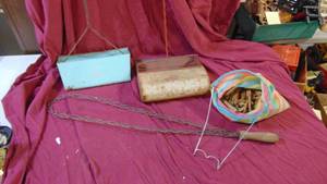 lot 83 image: Rug Beater, 2 Vintage Dust Pans and Clothespins Bag