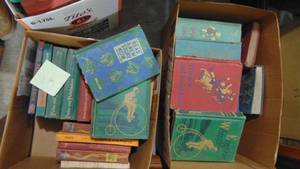 lot 133 image: 2 Books of Vintage Childrens Books