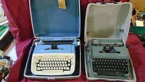 lot 134 image: 2 Vintage Typewriters