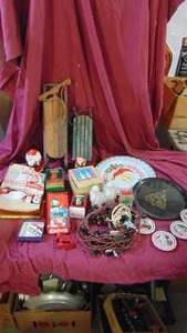 lot 142 image: Misc Christmas Lot- Some Vintage