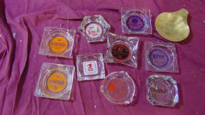 lot 157 image: 10-Ashtrays