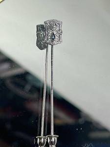 Antique Art Deco White Gold Brooch with Sapphire and Diamond Accents