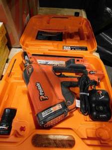 lot 62 image: USED--CFN325XP Lithium-Ion Battery 30° Cordless Framing Nailer
