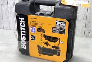 lot 32 image: Stanley Bostitch 23-Gauge Pin Nailer Kit