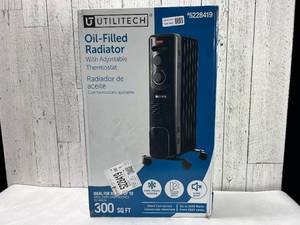 lot 413 image: Oil Filled Radiator Space Heater