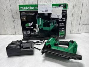 lot 425 image: Metabo HPT 2 18G Cordless Brad Nailer