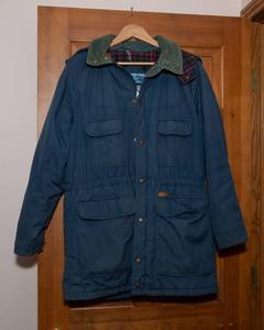 lot 28 image: Pacific Trails Great Outdoors Womens Jacket - Size Medium