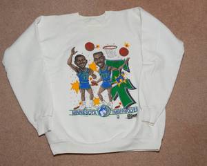 lot 22 image: Vintage 90s Timberwolves Crewneck Sweatshirt - Tyrone Corbin and Tony Campbell