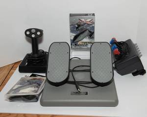 lot 33 image: X-Plane 8 Deluxe Flight Simulator Set (MAC)
