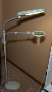 lot 35 image: Ott-Lite TrueColor 46T Floor Lamp with Magnifier