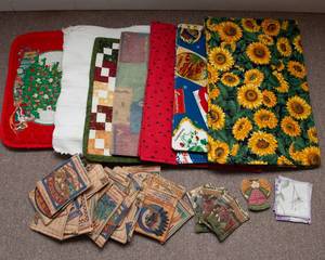 lot 146 image: Variety of Placemats and Coasters
