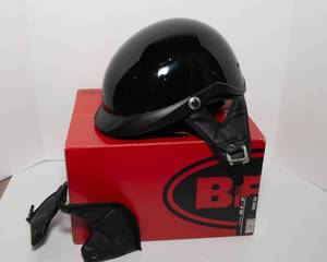 lot 188 image: Bell Pit Boss Helmet Solid Black Size Medium