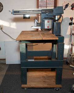 lot 1A image: Wards Powr Craft 10 Radial Arm Saw and Rolling Stand and Accessories