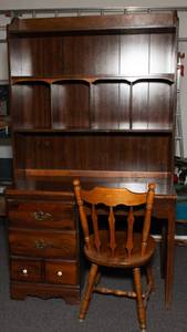 lot 230 image: Wooden Desk and Chair