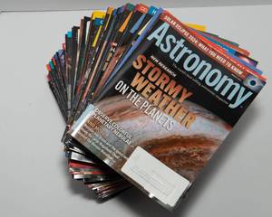 lot 209 image: Astronomy Magazines