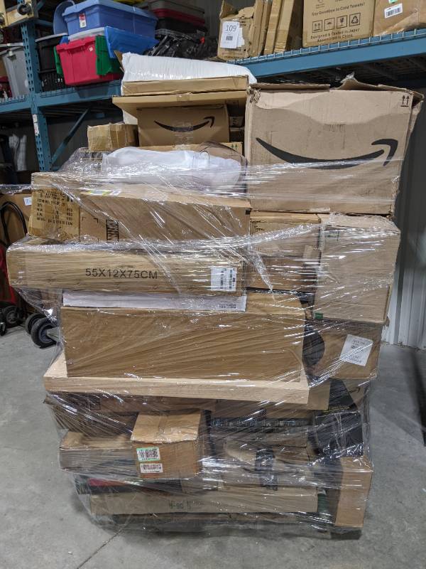 lot 5A image: WOW Amazon Mediums Return Pallet - 76 Tall B