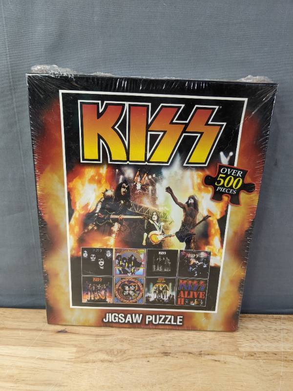 lot 100 image: KISS Over 500 Piece Jigsaw Puzzle K