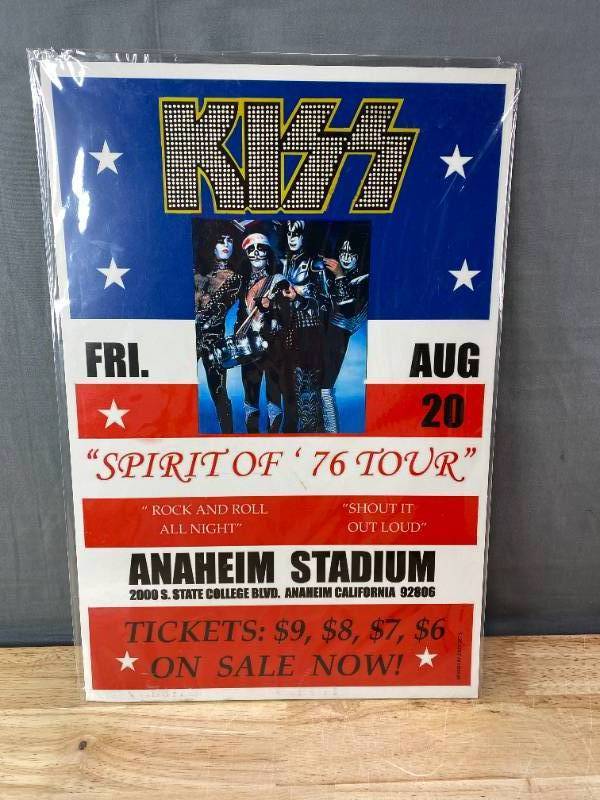 lot 203 image: 12x 18 KISS Poster Spirit of 76 Tour Anaheim Stadium K