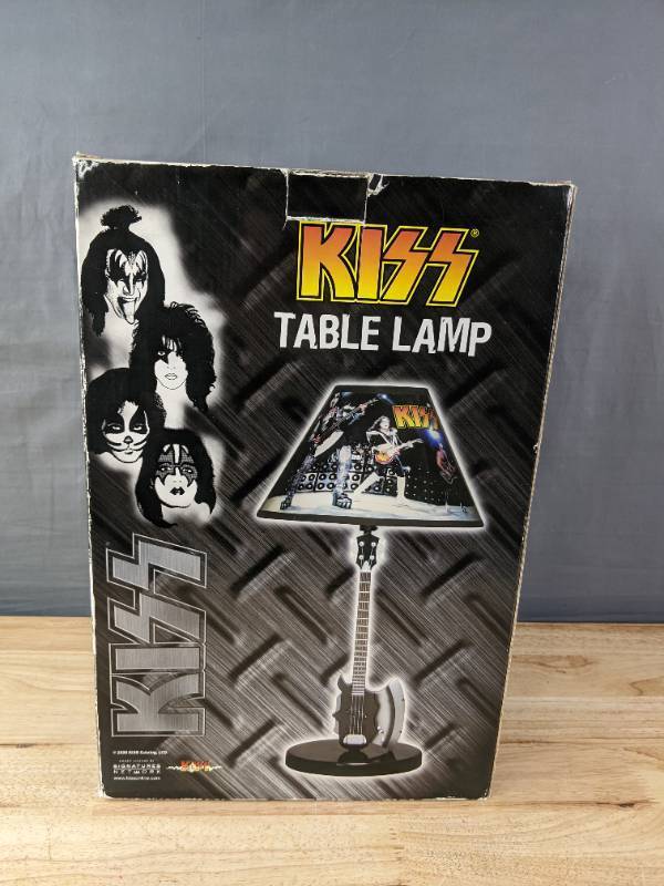 lot 48 image: KISS Table Lamp K