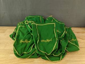 lot 35 image: 30 Crown Royal Green Apple Liquor Bags N