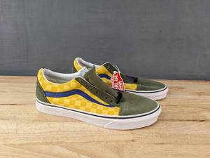 lot 43 image: Brand New Vans Old Skool OTW Rally Casual Shoes Mens Size 9.5Womens Size 11 Green and Yellow N