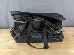 lot 105 image: Black Gear Bag B
