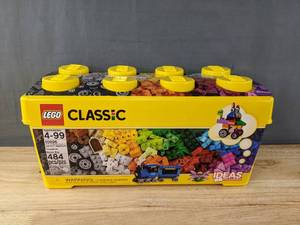 lot 32F image: Brand New LEGO Medium Creative Brick Box 484 Pieces B