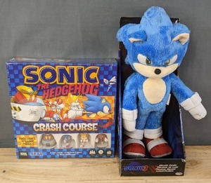 lot 158F image: Brand New IDW Games Sega Sonic The Hedgehog Crash Course Board Game and Sonic The Hedgehog 3 Deluxe Plush B