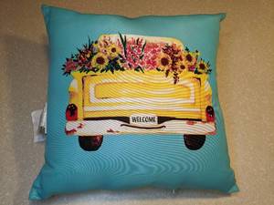 lot 439 image: New Mainstay Indoor Outdoor Pillow Truck Bed Filled With Flowers 16 x 16 P