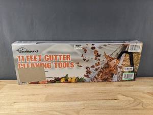 lot 101G image: Sealegend Universal Gutter Cleaning Kit for Leaf Blowers B