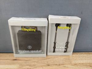 lot 92G image: Brand New Heyday Wireless Speaker and Wireless Earbuds N