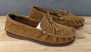 lot 110G image: New Minnetonka Camp Moccasin Shoes Mens Size 13 Brown N