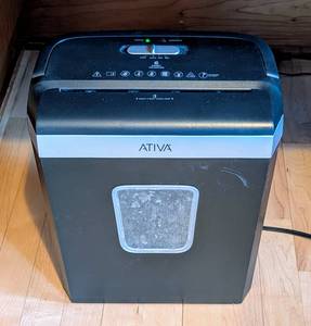 lot 56 image: Ativa Paper Shredder