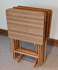 lot 61 image: Vintage Scheibe Wood TV Trays Set