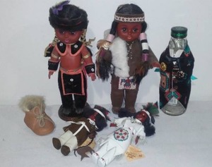 lot 326 image: Native American Boy & Girl Dolls & More