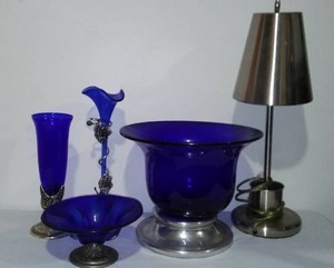lot 350 image: Cobalt Blue Accent Decor And Lamp.