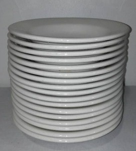 lot 364 image: Buffalo China Bowls (17).