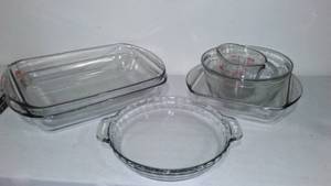 lot 412 image: Anchor Hocking Ovenware And  More (6)