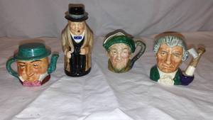 lot 567 image: Vintage Royal Doulton Mini Characters Jugs