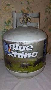 lot 606 image: Blue Rhino 15 LB Tank.