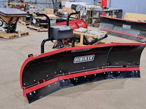 lot 34 image: Hiniker 8 Scoop Blade Plow (New)