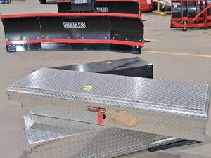 lot 41 image: Weatherguard Diamond-plate Truck Bed Storage Box 178-0-01