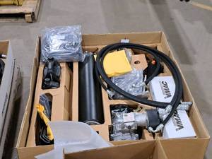 lot 48 image: Vmac Hydraulic Underhood Air Compressor Kit